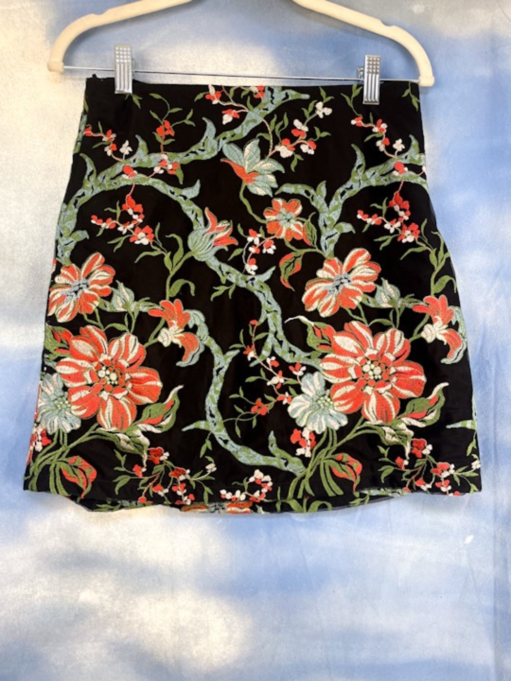 Shoulder Brazil floral embroidered mini skirt S